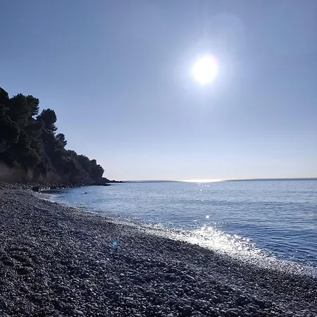 Apartment La Finestra Sul Borgo Ventimiglia