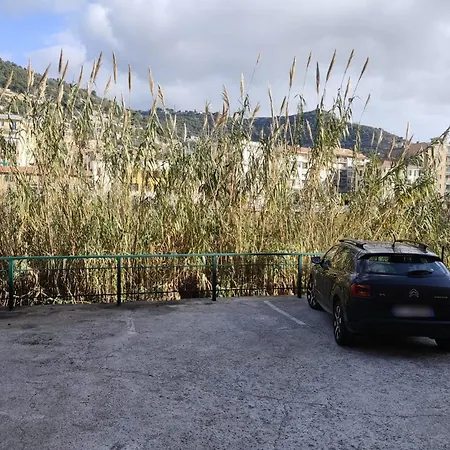 La Finestra Sul Borgo Апартаменты Вентимилья