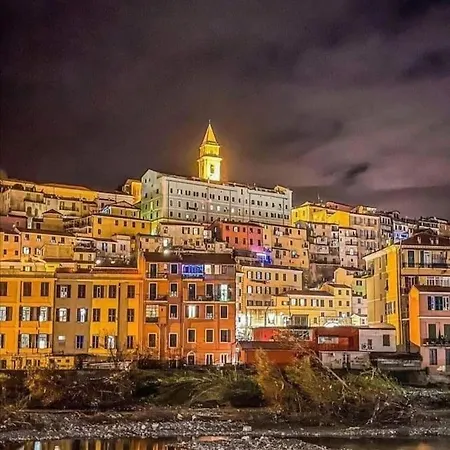 Appartement La Finestra Sul Borgo Vintimille
